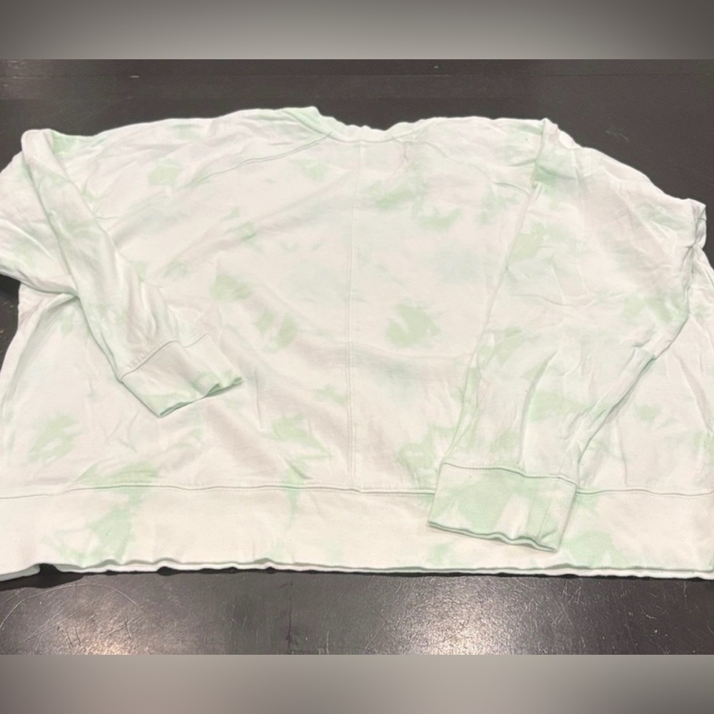 Athleta Light Green Tie-Dye Sweatshirt